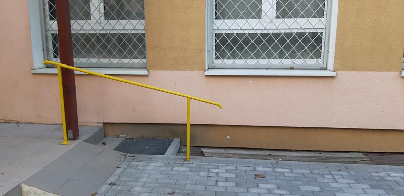 Podjazd dla niepelnosprawnych